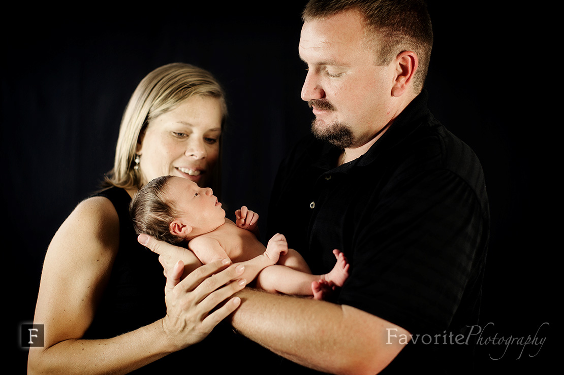 Maternity, newborn, 6 month, 1 year Family Photography