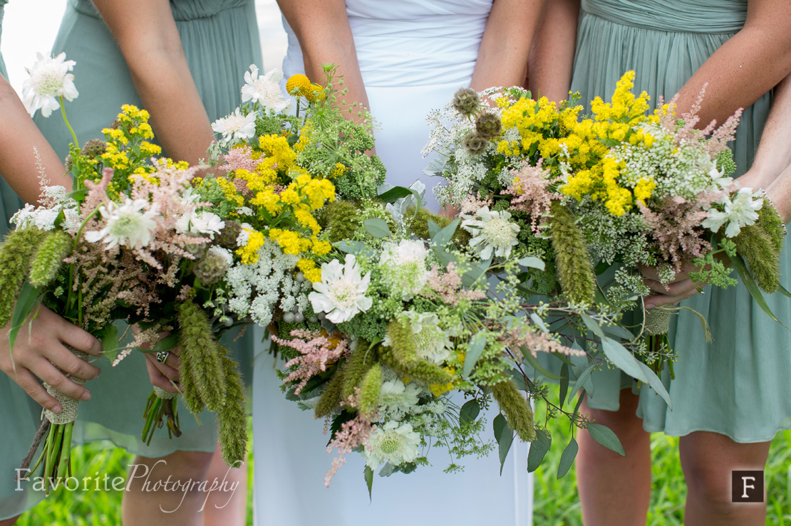 Natural Wedding Photographer