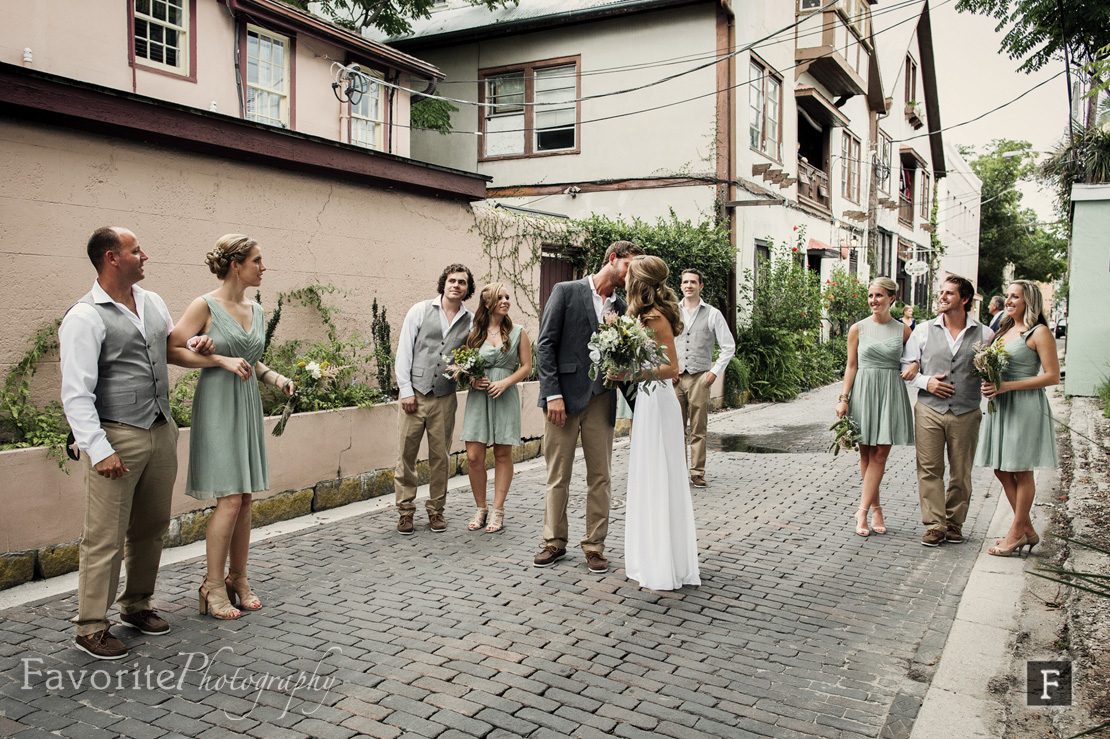 Outdoor Wedding Photographer