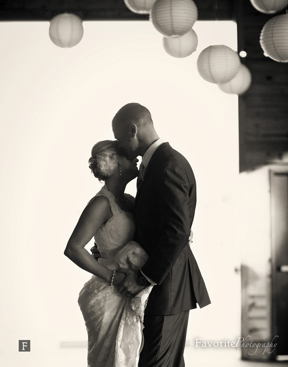 Keeler Property First Dance Silhouette Photo